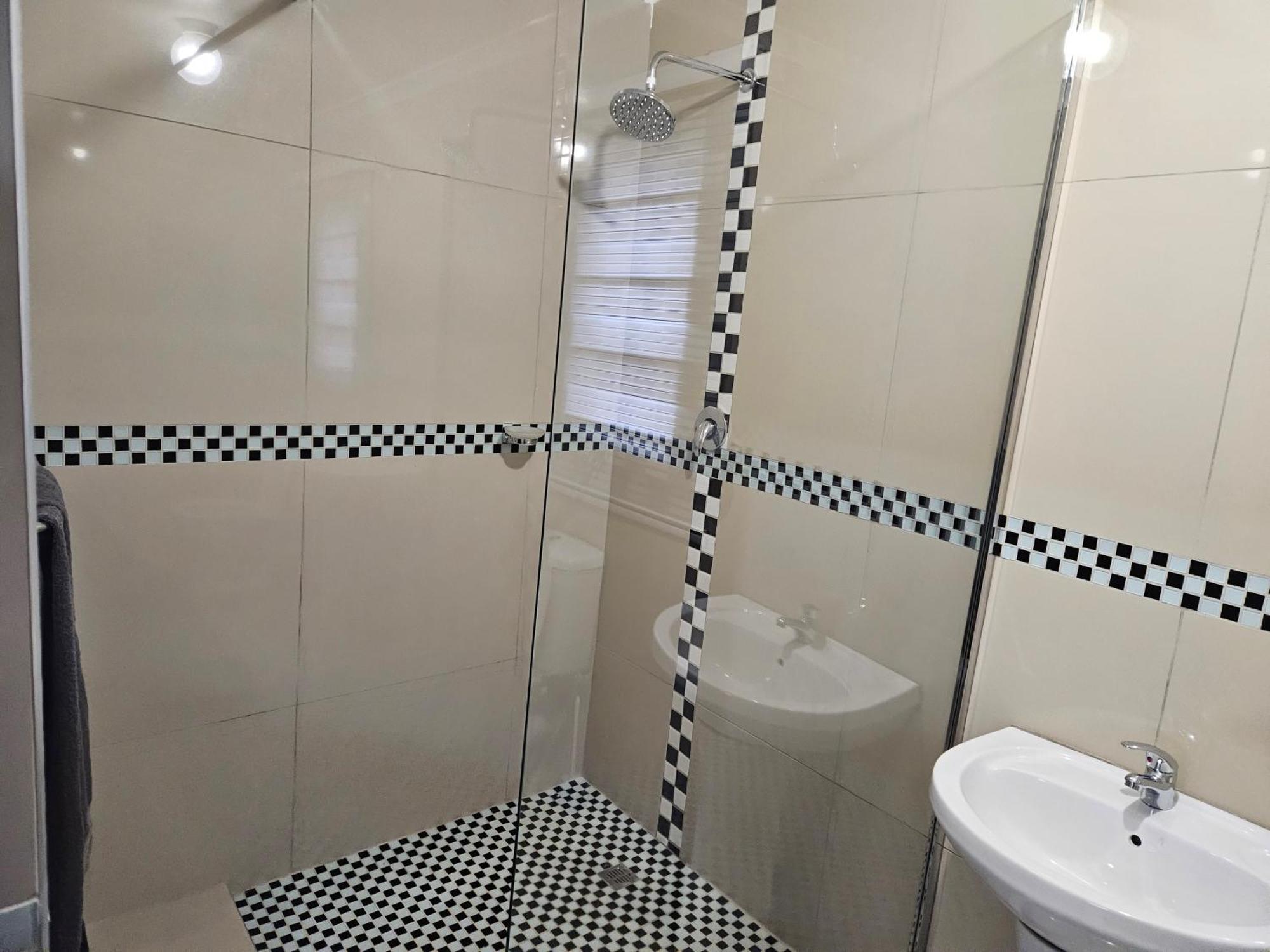 Beloved Lodge Kimberley Room photo