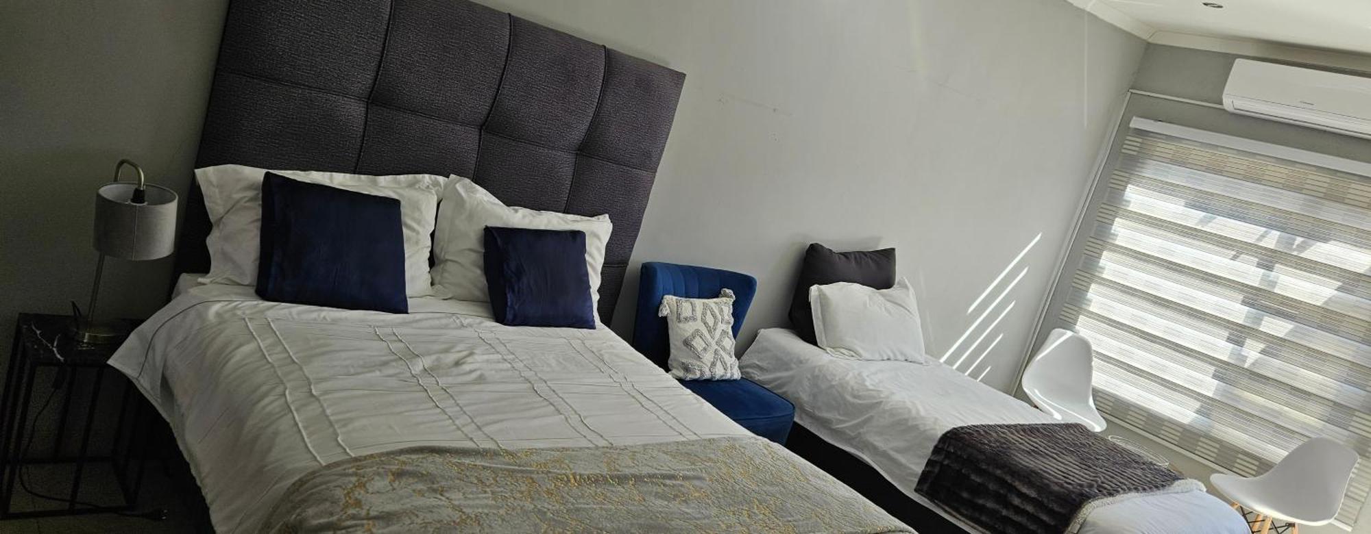 Beloved Lodge Kimberley Room photo